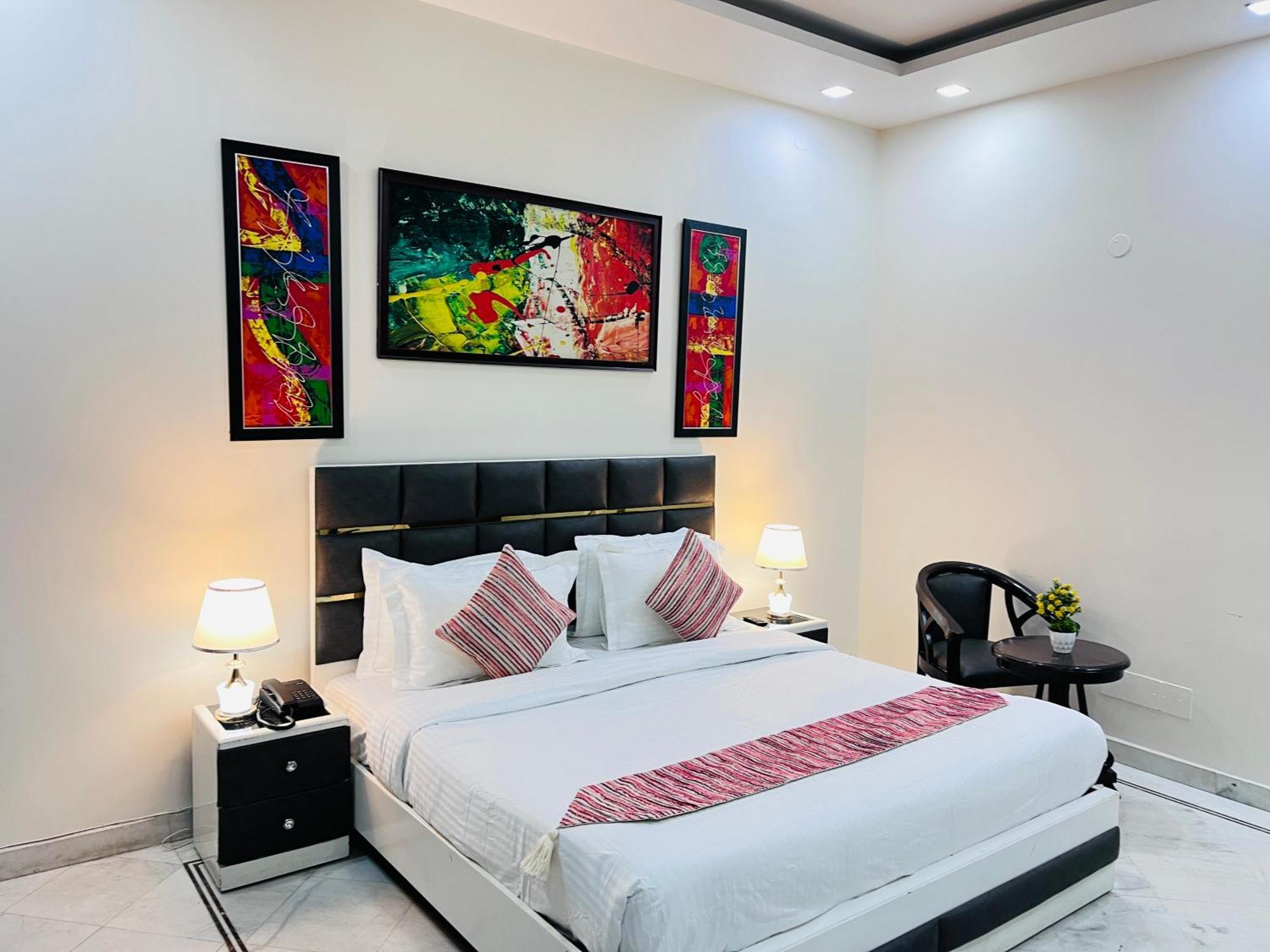 South Inn - Green Park Near Hauz Khas South Delhi 新德里 外观 照片
