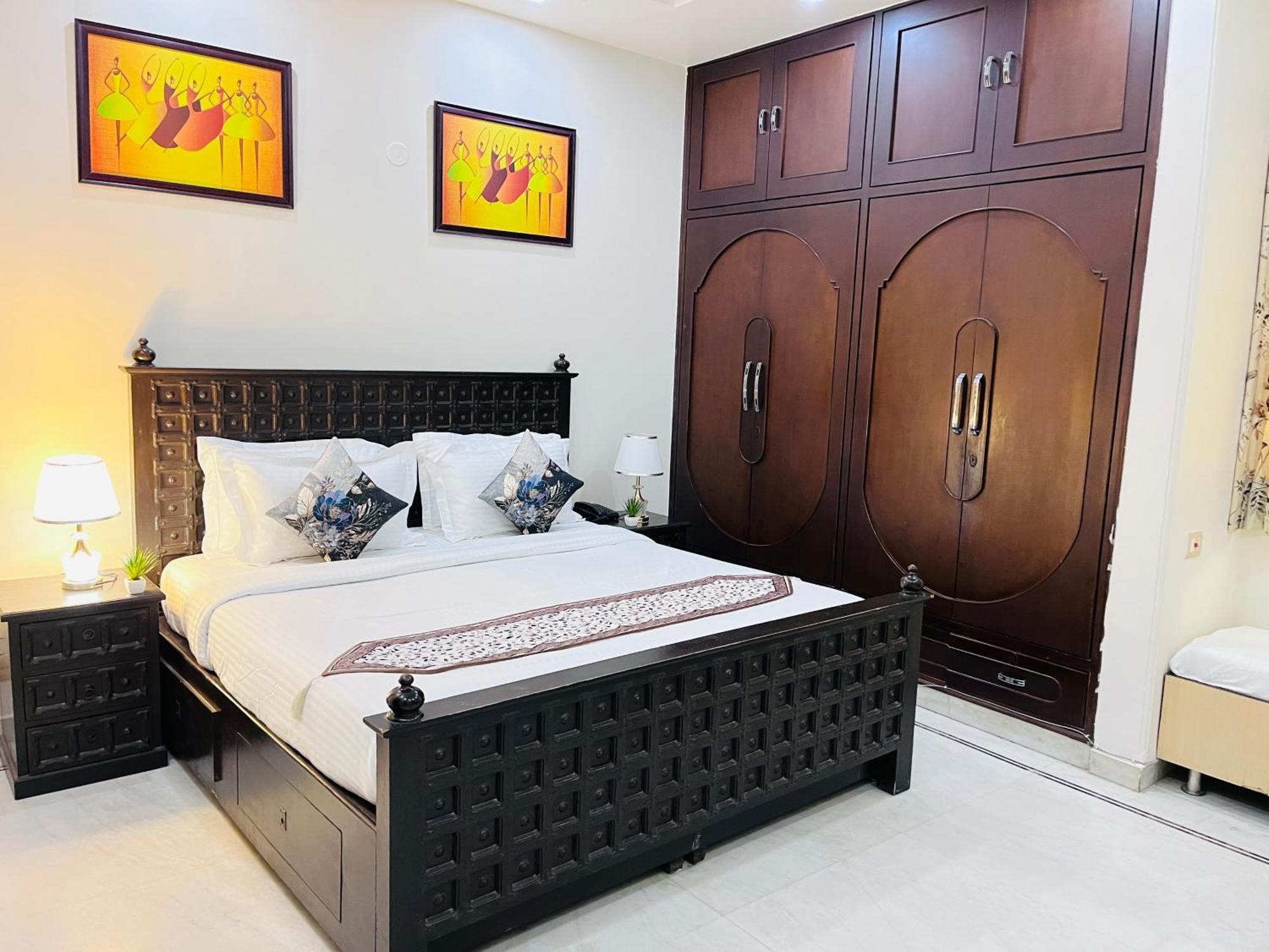South Inn - Green Park Near Hauz Khas South Delhi 新德里 外观 照片