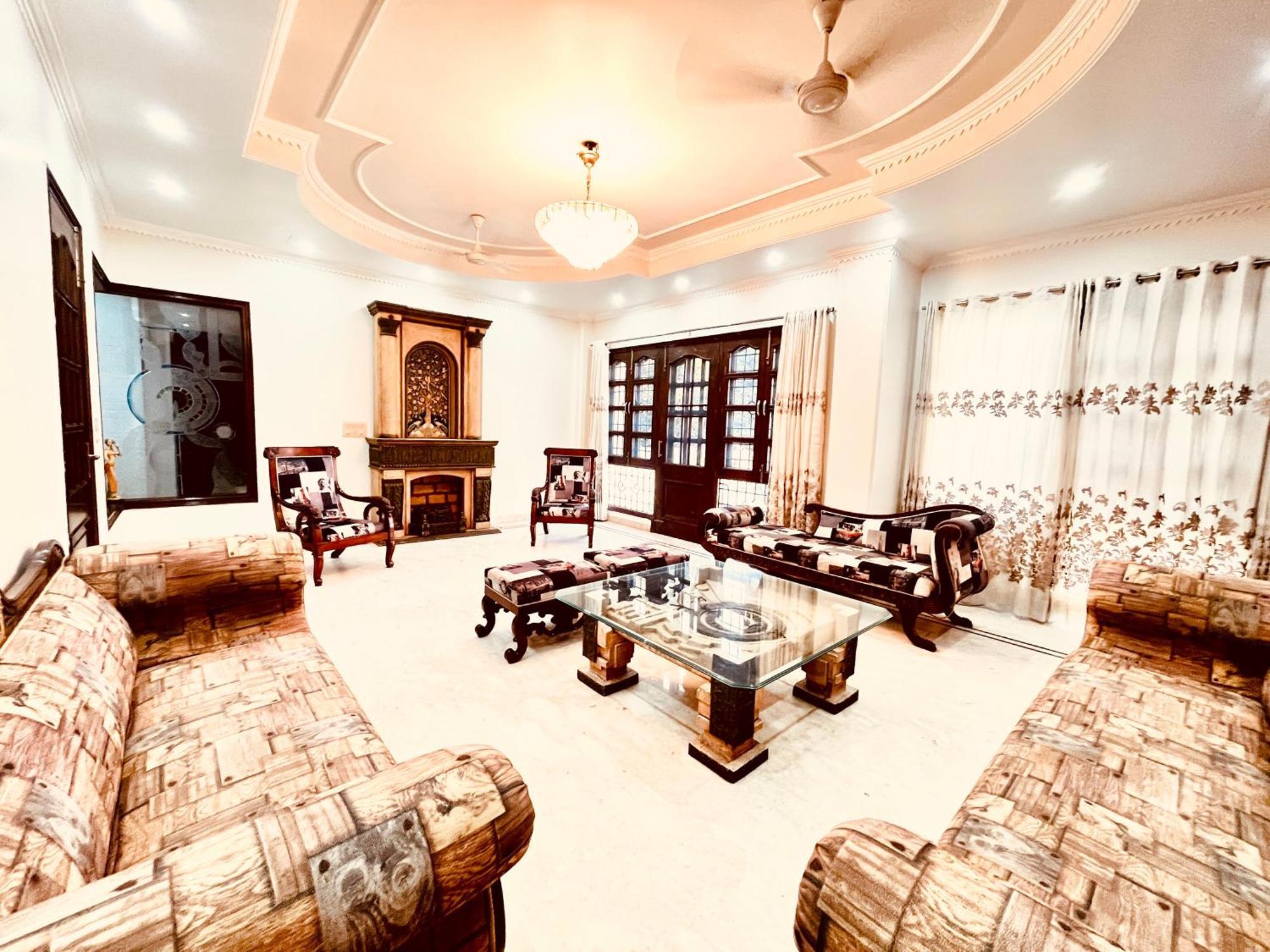 South Inn - Green Park Near Hauz Khas South Delhi 新德里 外观 照片