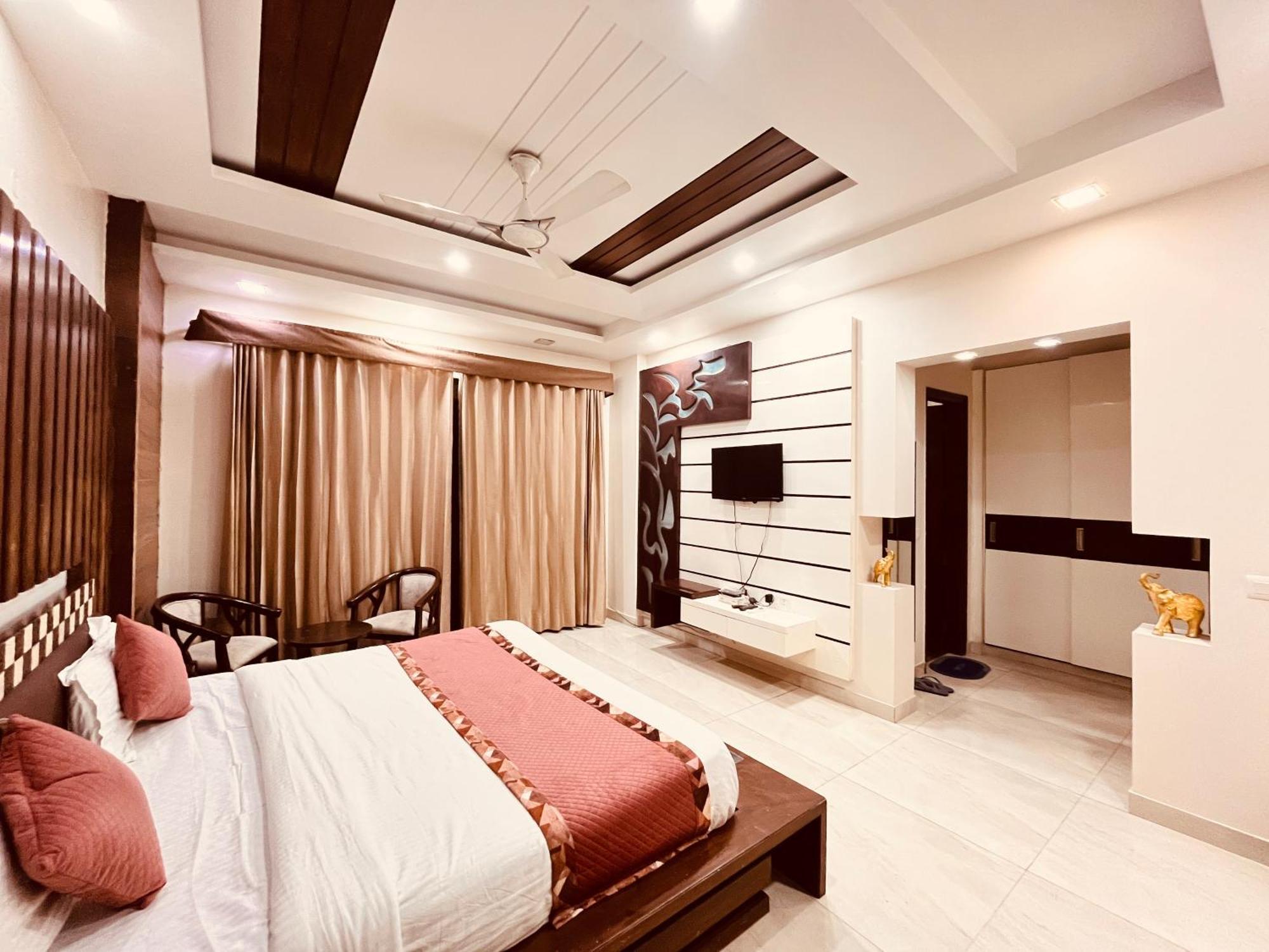 South Inn - Green Park Near Hauz Khas South Delhi 新德里 外观 照片